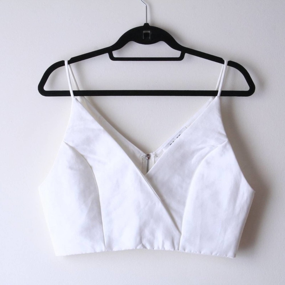 DO+BE Crop Top White Spaghetti Straps Bralette Zip Back Tailored Minimalist